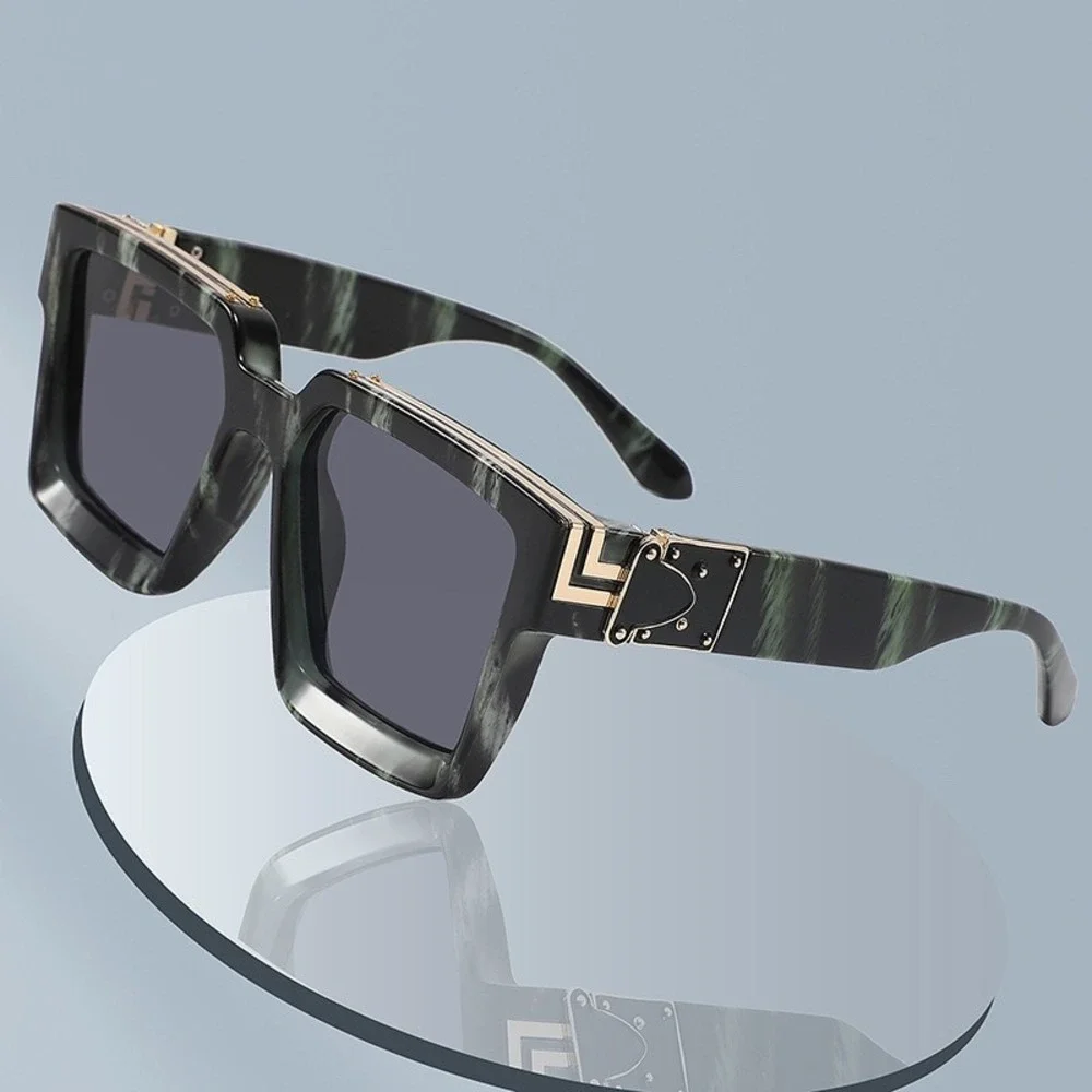 Designer Inspired Square Sunglasses Green Frame Women Rectangular Lentes Mujeres